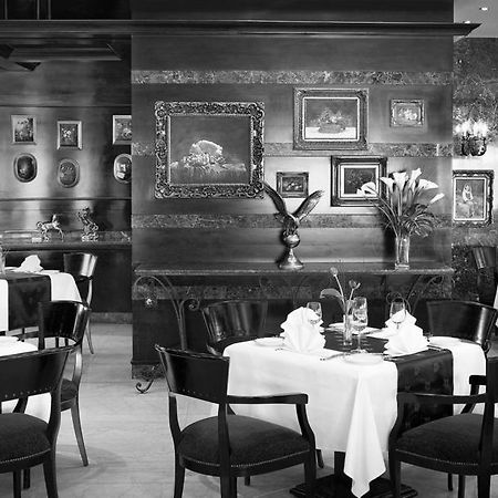 Al Sondos Suites By Le Meridien Dubai Restaurant foto